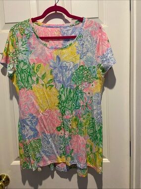 Lilly Pulitzer Etta Tee - XXL - Like New - Multi Patch